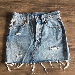 Levi’s distressed denim skirt.